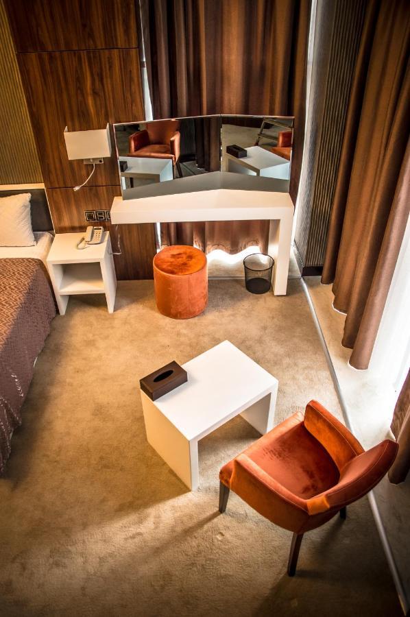 Hillmond Hotel Baku Bagian luar foto