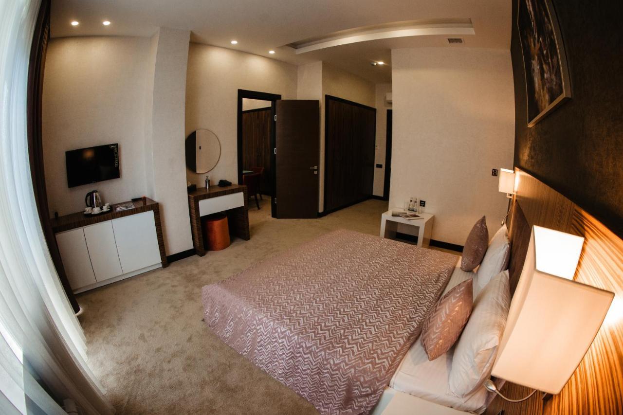 Hillmond Hotel Baku Bagian luar foto